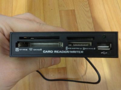 Лот: 7116458. Фото: 1. встраиваемый usb cardreader 3... Картридеры