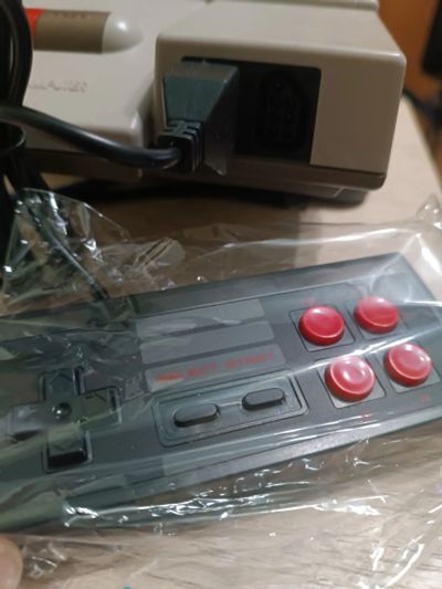Лот: 20045052. Фото: 1. джойстик для nes либо av famicom. Аксессуары для игровых приставок, консолей, геймпады