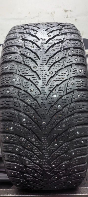 Лот: 24772357. Фото: 1. 235/45R18 98T Nokian Hakkapeliitta... Шины