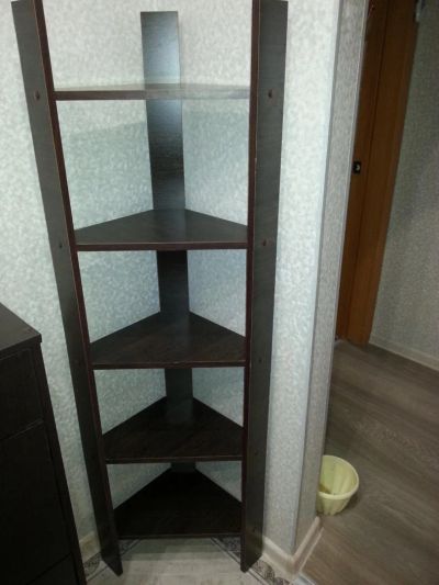 Лот: 10837767. Фото: 1. полка - стеллаж угловая в прихожую. Обувные полки и тумбы