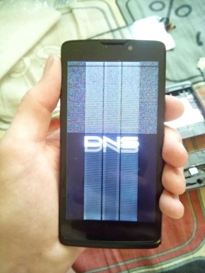 Лот: 10177581. Фото: 1. 2 телефона DNS S4507 Продам либо... Смартфоны