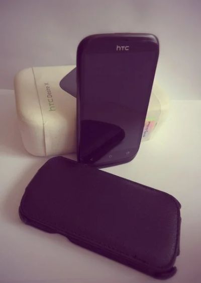 Лот: 3891495. Фото: 1. HTC Desire X (НОВЫЙ)+чехол и флешка. Смартфоны
