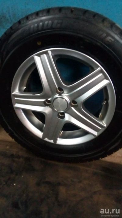 Лот: 10346812. Фото: 1. Bridgestone blizzak. Шины на дисках