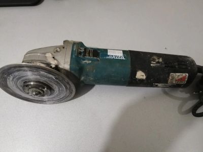 Лот: 15750910. Фото: 1. УШМ (болгарка) Makita 9565CVR... Электроинструмент