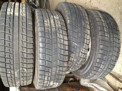 Лот: 3877966. Фото: 1. Bridgestone Blizzak Studless 215... Шины