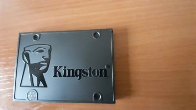 Лот: 20176040. Фото: 1. ssd Kingston 120G новый, без упаковки... SSD-накопители