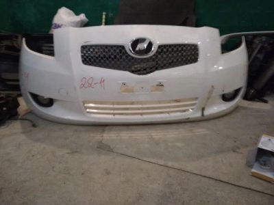 Лот: 14525328. Фото: 1. Бампер Toyota Vitz KSP90. Кузов