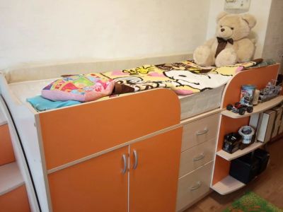 Лот: 17565788. Фото: 1. кровать детская с ящиками для... Детские кровати и кроватки