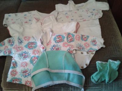 Лот: 4311387. Фото: 1. Одежда малыша 4. Ползунки, распашонки, слипы