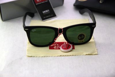 Лот: 4055494. Фото: 1. Очки Ray Ban Wayfarer, цвет черный... Очки