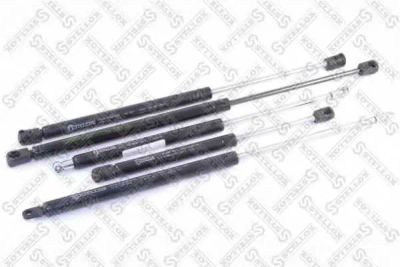 Лот: 25852123. Фото: 1. Амортизатор задней двери VW Golf... Кузов