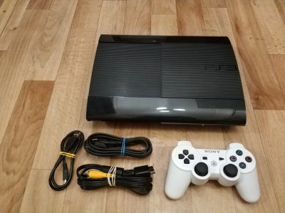 Лот: 12653733. Фото: 1. Sony Playstation 3 Slim (ps3... Игровые приставки, консоли