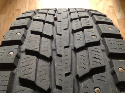 Лот: 3380780. Фото: 1. Dunlop sp winter ice 01 цена за... Шины