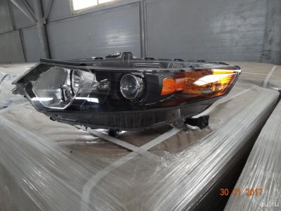 Лот: 8965565. Фото: 1. Фара левая Honda Accord CL8 2009г. Оптика и освещение