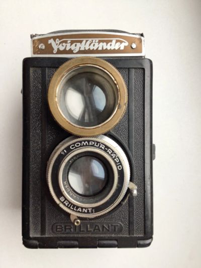 Лот: 20992419. Фото: 1. Двуглазый зеркальник Voigtlander. Плёночные зеркальные
