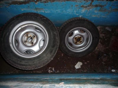 Лот: 2211286. Фото: 1. комплект зимних колес, шины 185... Шины на дисках