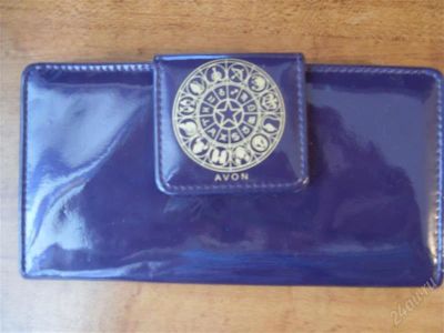 Лот: 776694. Фото: 1. Кошелек Avon "Знаки зодиака". Бумажники, кошельки, портмоне