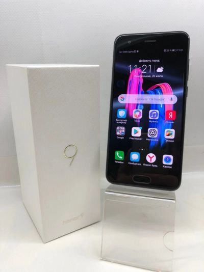 Лот: 16285318. Фото: 1. Смартфон HONOR 9 4/64GB. Смартфоны