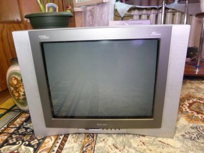Лот: 6272226. Фото: 1. Телевизор Rolsen. Телевизоры