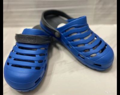 Лот: 18995357. Фото: 1. Crocs (сабо) кроксы. Шлепанцы, сланцы