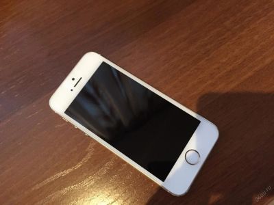 Лот: 5565324. Фото: 1. Iphone 5s 32gb LTE Gold Золотой. Смартфоны