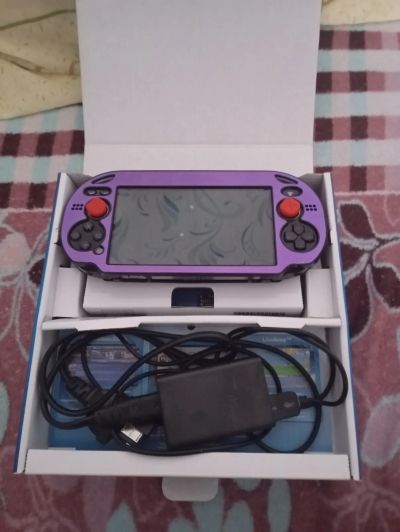 Лот: 25033461. Фото: 1. Ps vita 128gb прошитая с играми. Игровые приставки, консоли