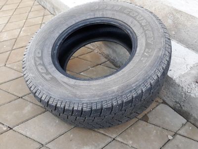 Лот: 10413259. Фото: 1. Шины Toyo 265/70/16 зимние 4 шт. Шины