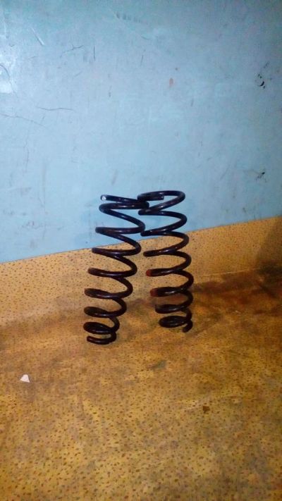 Лот: 7259231. Фото: 1. пружины toyota opa 4wd зад контракт. Ходовая, подвеска, рулевое управление