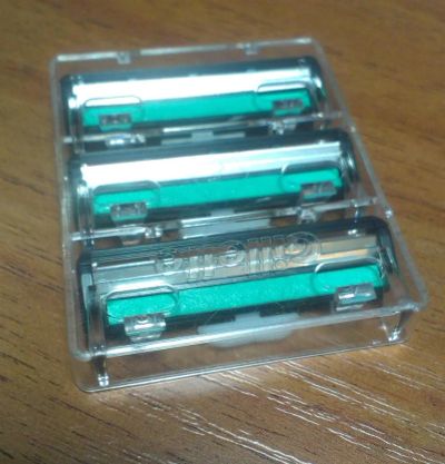 Лот: 3736951. Фото: 1. Сменная кассета "Gillette Slalom... Укладка и стрижка волос, бритьё, эпиляция