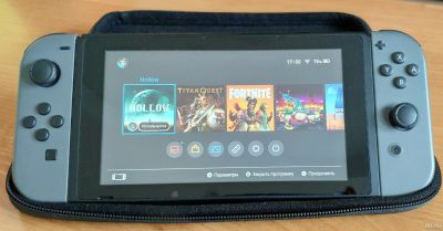 Лот: 13622028. Фото: 1. Игровая приставка Nintendo Switch... Игровые приставки, консоли