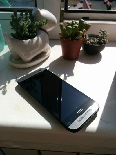 Лот: 7397087. Фото: 1. смартфон HTC desire one mini 2. Смартфоны
