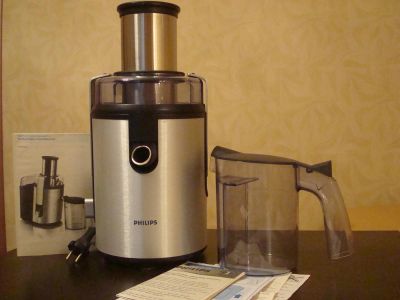 Лот: 3478834. Фото: 1. Соковыжималка Philips HR 1865. Кухонная
