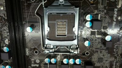 Лот: 10900133. Фото: 1. Asrock b75m gl. Материнские платы