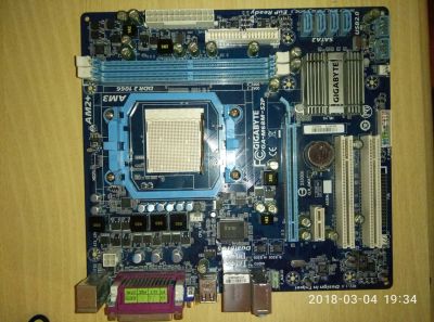 Лот: 11128149. Фото: 1. Материнская плата Gigabyte GA-M68M-S2P. Материнские платы
