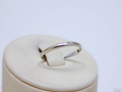 Лот: 13371142. Фото: 1. ЗОЛОТОЕ КОЛЬЦО С БРИЛЛИАНТОМ 0... Кольца, перстни