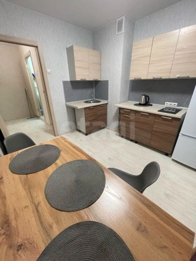 Лот: 25386323. Фото: 1. 1-комн. квартира , Красноярск... Квартиры, студии