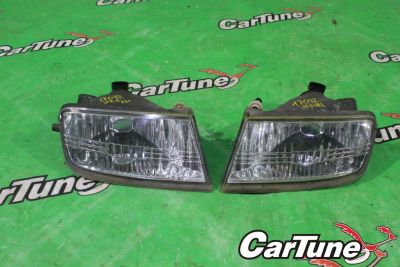 Лот: 10604963. Фото: 1. туманка toyota crown JZS171 1JZGTE... Оптика и освещение