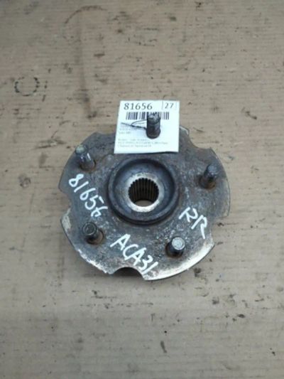 Лот: 21402901. Фото: 1. ступица Toyota RAV4 ACA31. Двигатель и элементы двигателя