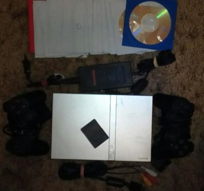 Лот: 10329944. Фото: 1. Продам игровую консоль Sony PlayStation... Игровые приставки, консоли