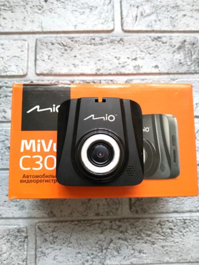Лот: 11921985. Фото: 1. Видеорегистратор Mio MiVue C300... Видеорегистраторы,  радар-детекторы, системы парковки