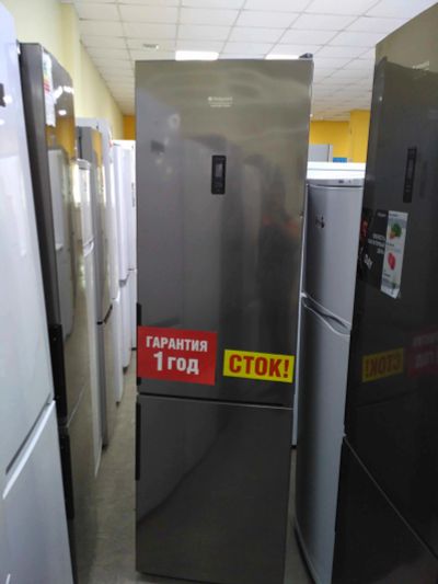 Лот: 13559383. Фото: 1. Холодильник hotpoint-ariston hf... Холодильники, морозильные камеры