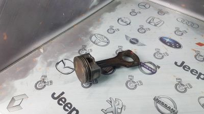 Лот: 23585434. Фото: 1. Шатун Mercedes-Benz C-Class M111E20... Двигатель и элементы двигателя