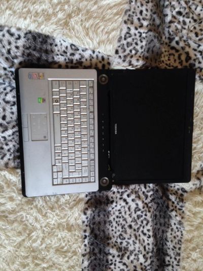 Лот: 4888737. Фото: 1. ноутбук на запчасти toshiba satellite... Ноутбуки