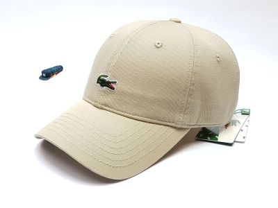 Лот: 15506751. Фото: 1. Бейсболка Lacoste (бежевый). Головные уборы