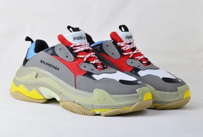 Лот: 16856290. Фото: 1. Кроссовки мужские Balenciaga Triple... Кеды, кроссовки, слипоны