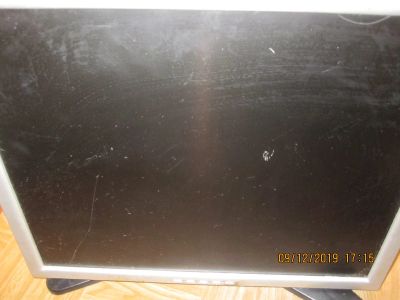 Лот: 14561581. Фото: 1. Монитор ViewSonic vp912s неисправен... ЖК-мониторы