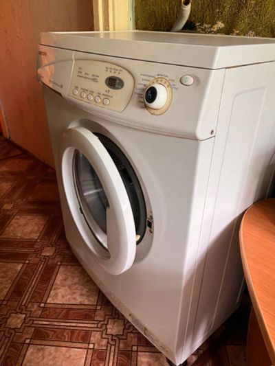 Лот: 23337315. Фото: 1. Стиральная машинка Samsung бу. Стиральные машины