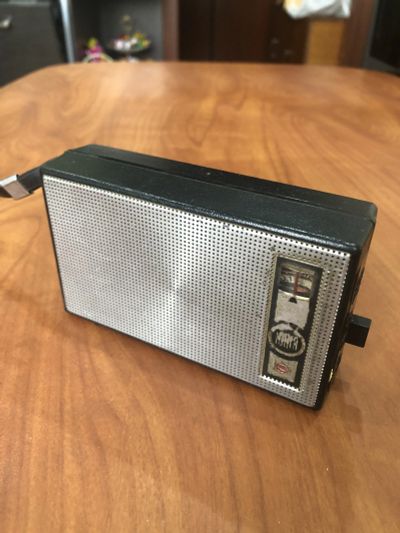 Лот: 25897680. Фото: 1. Радиоприемник Юнга. Тюнеры, радиоприёмники