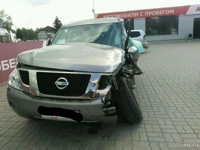 Лот: 10682033. Фото: 1. Битый Nissan Patrol. Автомобили