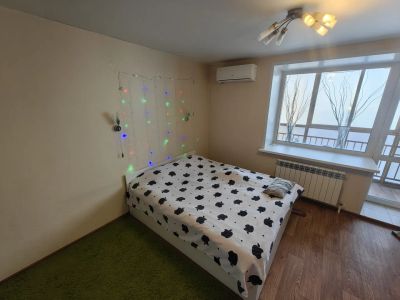 Лот: 24957692. Фото: 1. Новосибирск г. Октябрьский Лазурная... Квартиры, студии
